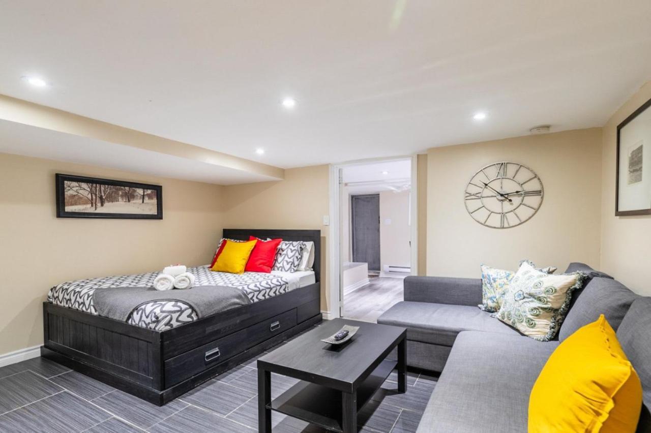 Newly Renovated - Cozy 1Br Apt With Netflix - Prime Location トロント エクステリア 写真